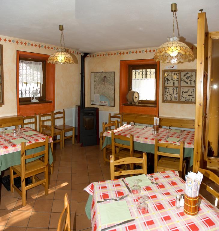 Casa Vacanze Ca' De Val Campodolcino Exteriör bild