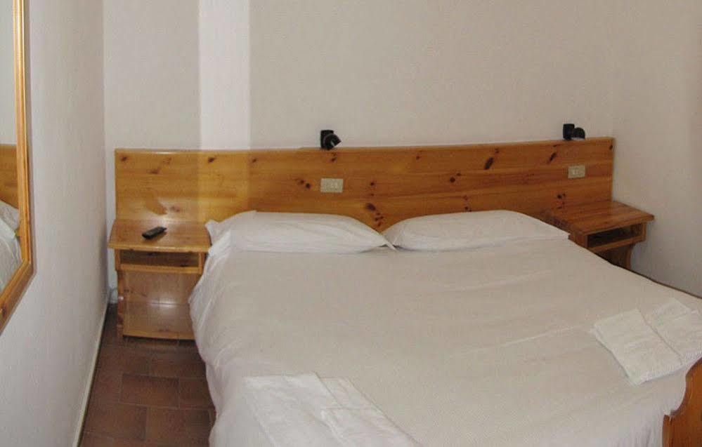 Casa Vacanze Ca' De Val Campodolcino Exteriör bild